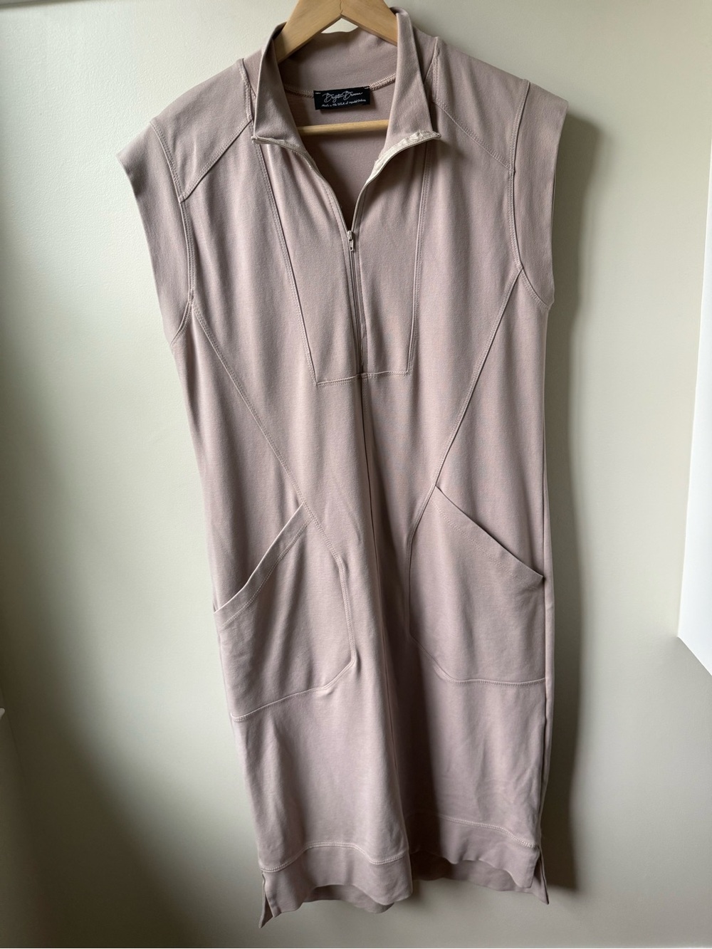 BRIGITTE BRIANNA Gia Travel Dress Comfy Stretch Sporty Midi Modest Athleisure L